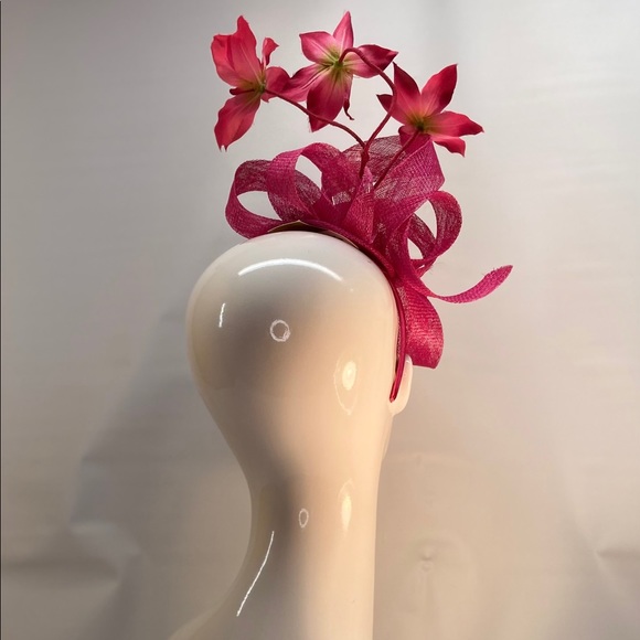 DERBY “CANDY CRUSH” FASCINATOR main image 4